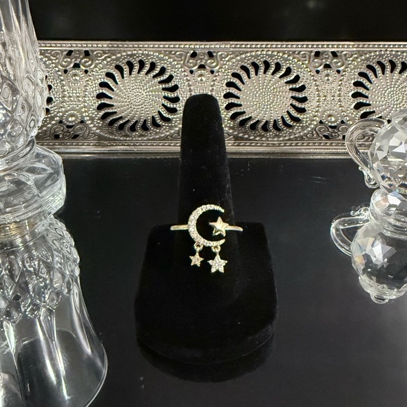 Moon and Star Ring - Picture 3 of 5